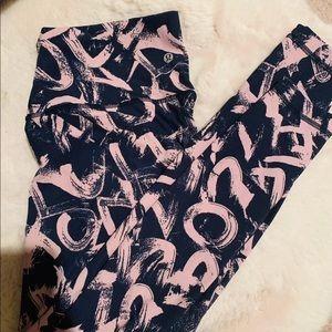 Lululemon athletica yoga pants size 8